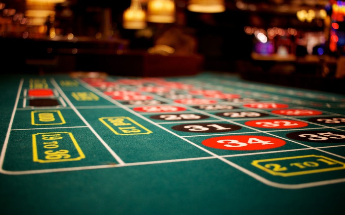 Mesa de ruleta en casino